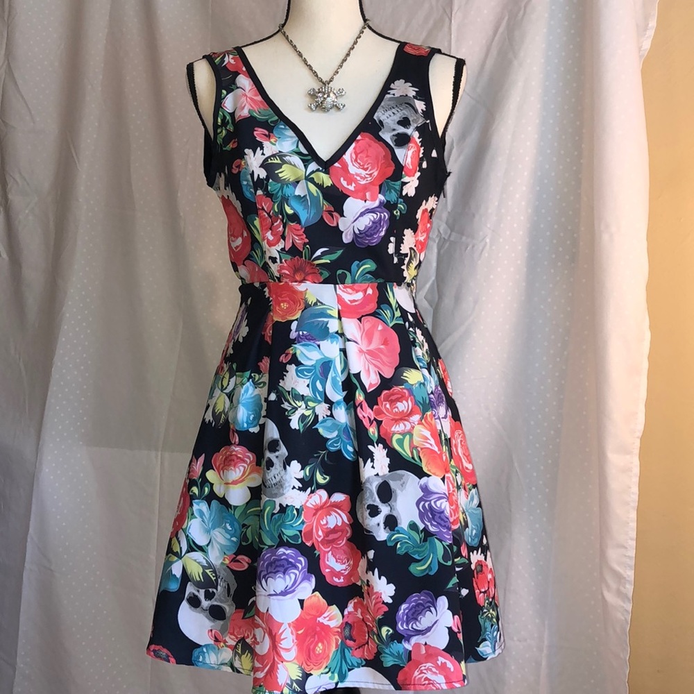 JF Skulls&Roses☠️🌹Skater Dress